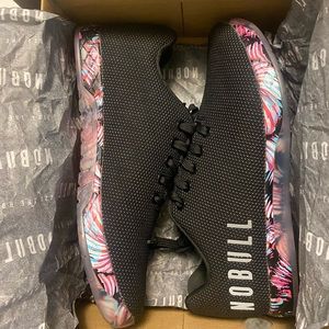 NOBULL woman’s floral trainer